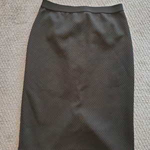 Gently Used Black ALFANI pencil skirt